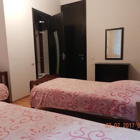 Room 404 Guest House Tbilisi Exteriör bild