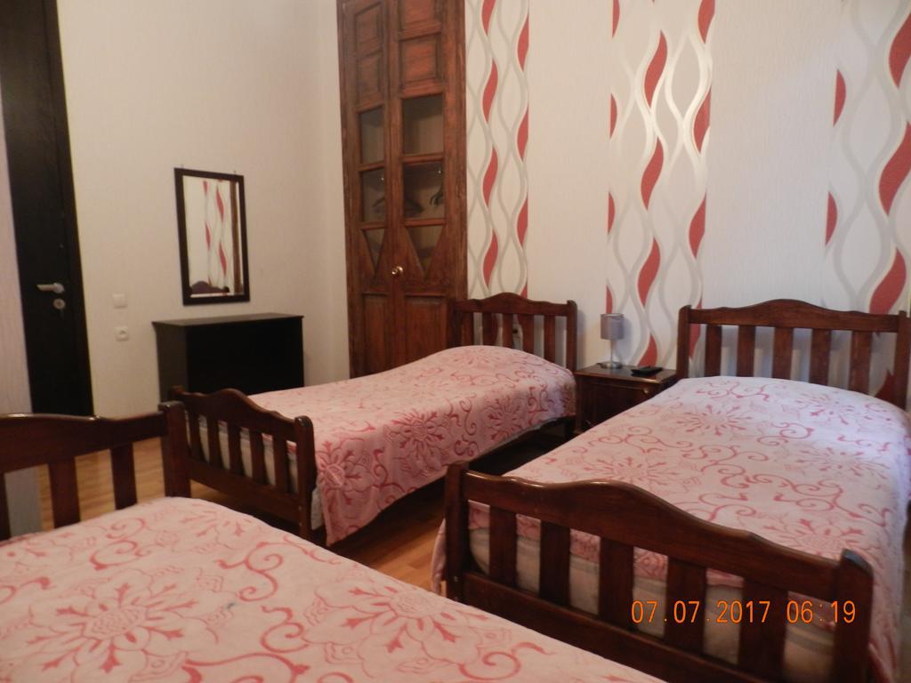 Room 404 Guest House Tbilisi Exteriör bild