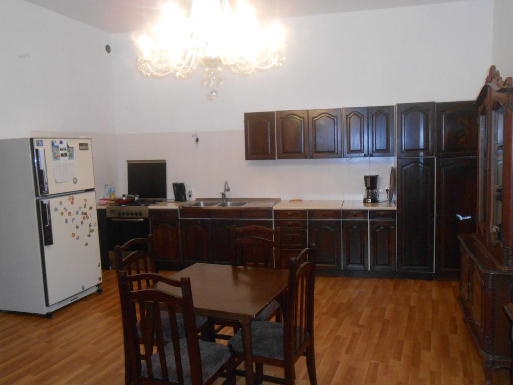 Room 404 Guest House Tbilisi Exteriör bild