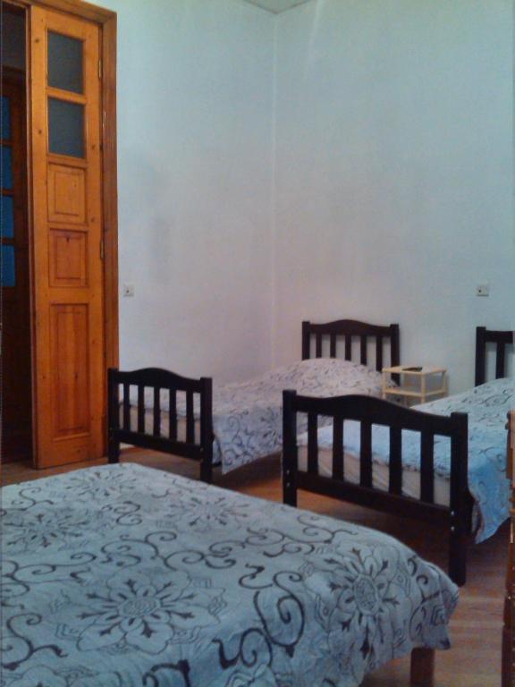 Room 404 Guest House Tbilisi Rum bild