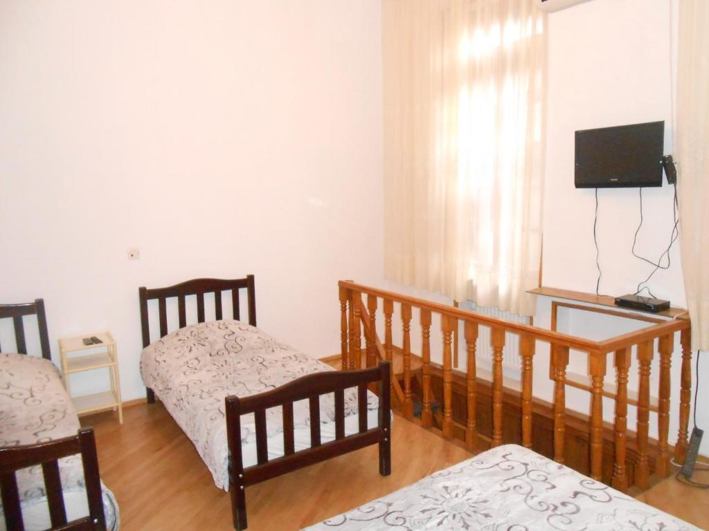 Room 404 Guest House Tbilisi Rum bild